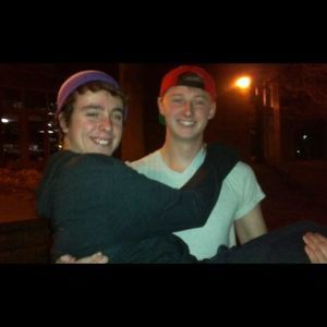 Meet your Posher, Thomas